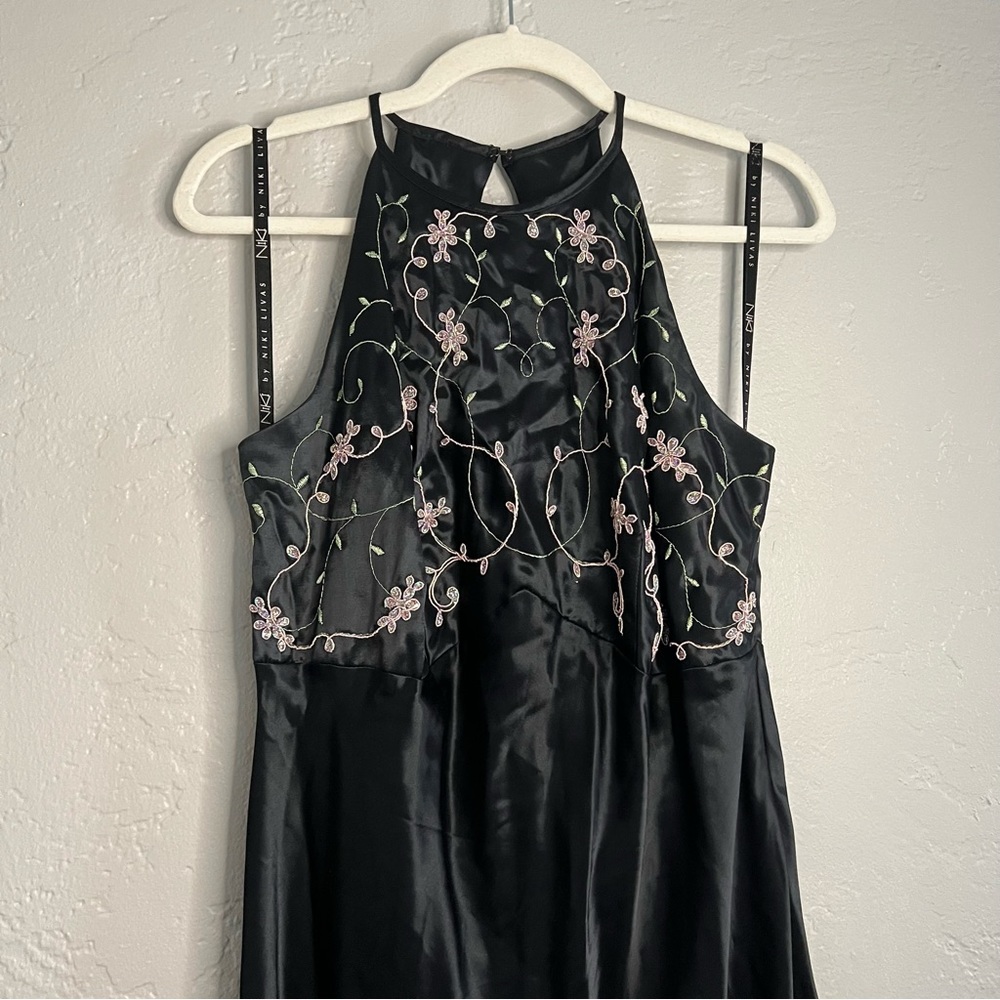 Vintage Niki Livas Black Embroidered Formal Dress Size 14W